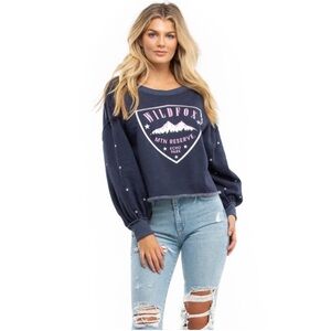 WILDFOX COUTURE NWT Oxford Blue Crest Olivia Sweatshirt M